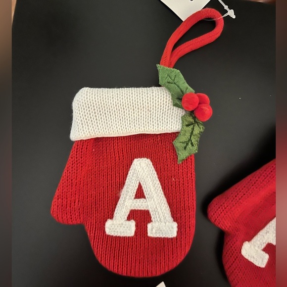 Mitten initial ornaments K - Picture 4 of 7